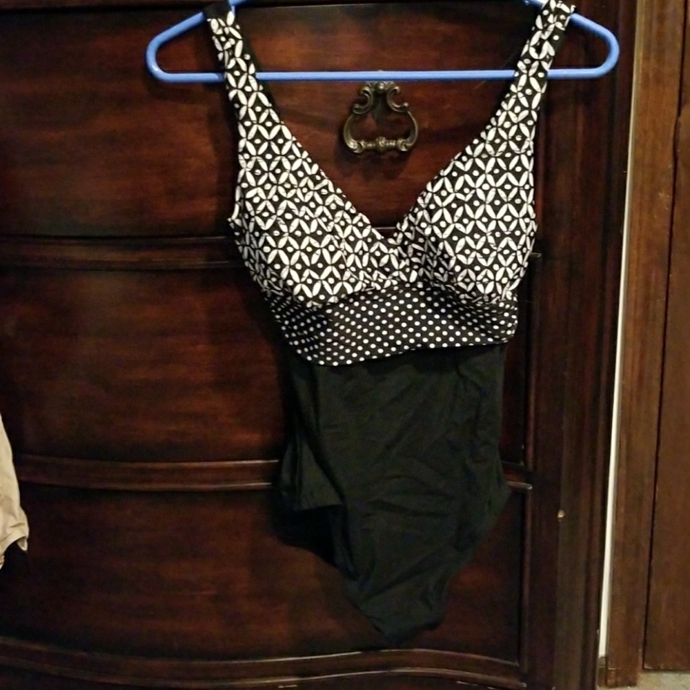 Swimsuit one piece